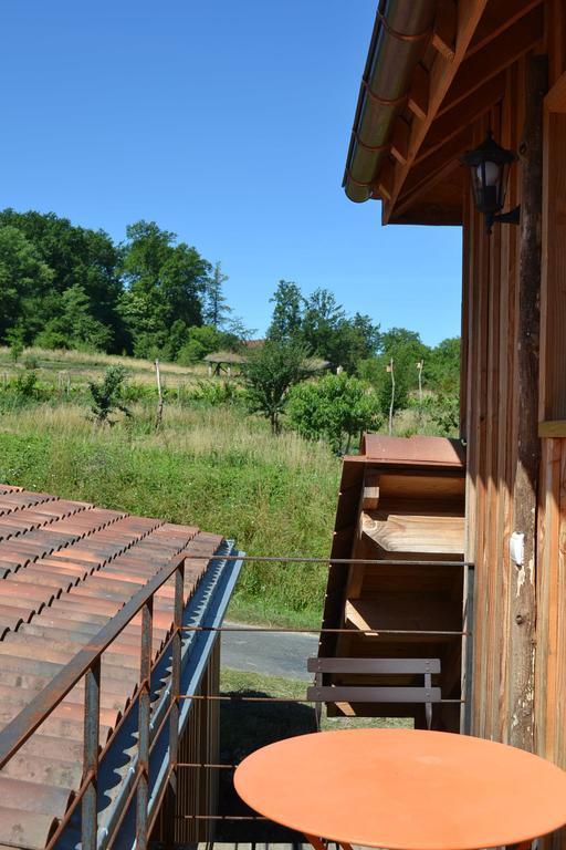 فندق Saint-Amand-de-Belvèsفي  La Ferme De Cagnolle المظهر الخارجي الصورة